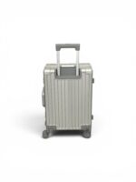 HEUER Aluminium Premium 2026 Stripe in Silber  All-Inclusive Reise Paket + Heuer Aluminium Wallet – Bild 4